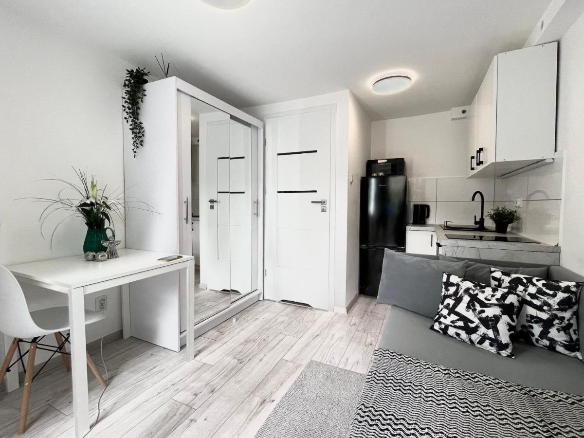 Apartament Goplanska Free Parking Self Check-In 24H Poznan Ngoại thất bức ảnh