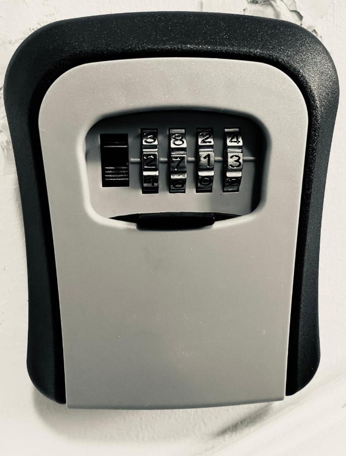 Apartament Goplanska Free Parking Self Check-In 24H Poznan Ngoại thất bức ảnh