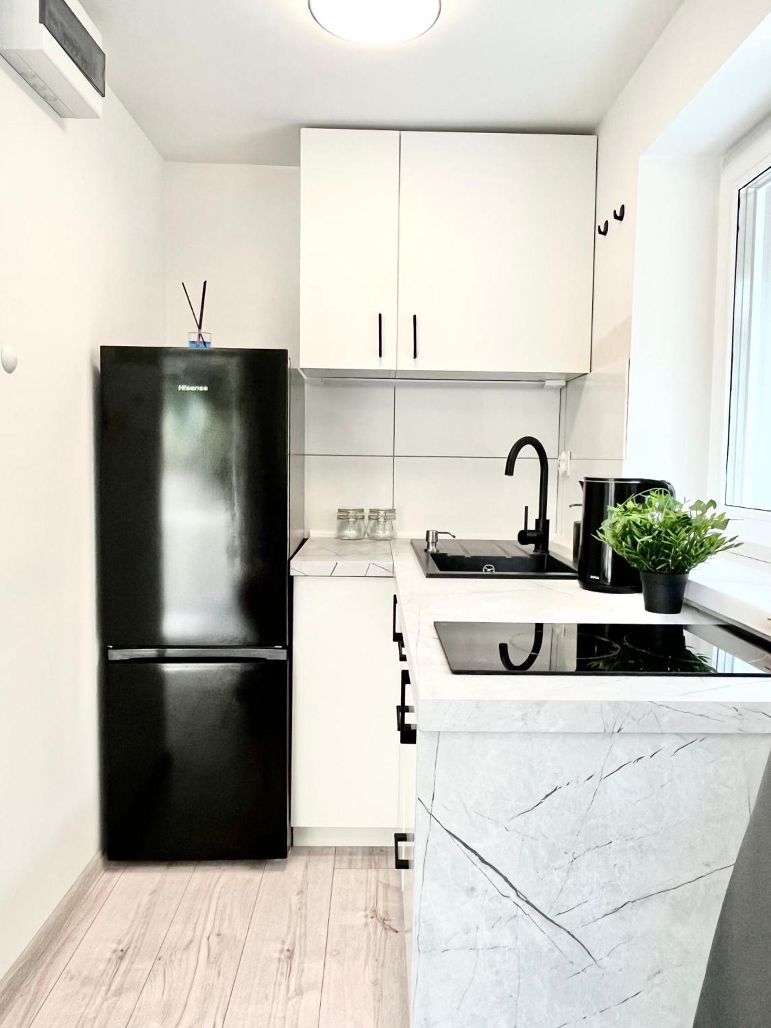 Apartament Goplanska Free Parking Self Check-In 24H Poznan Ngoại thất bức ảnh