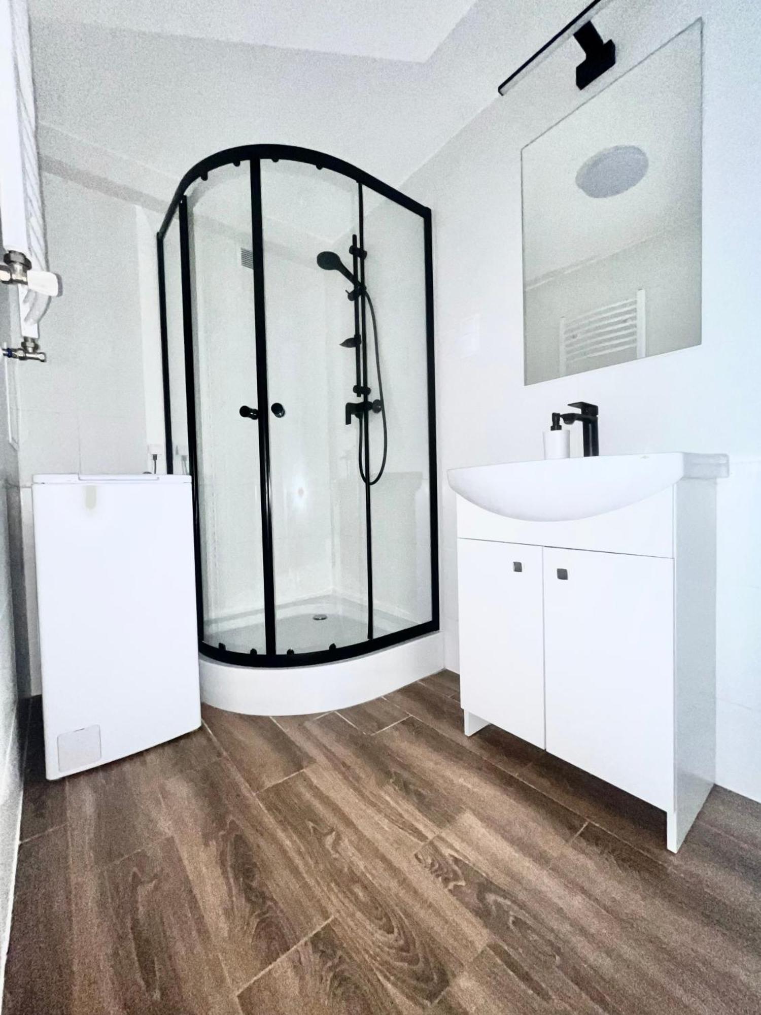 Apartament Goplanska Free Parking Self Check-In 24H Poznan Ngoại thất bức ảnh