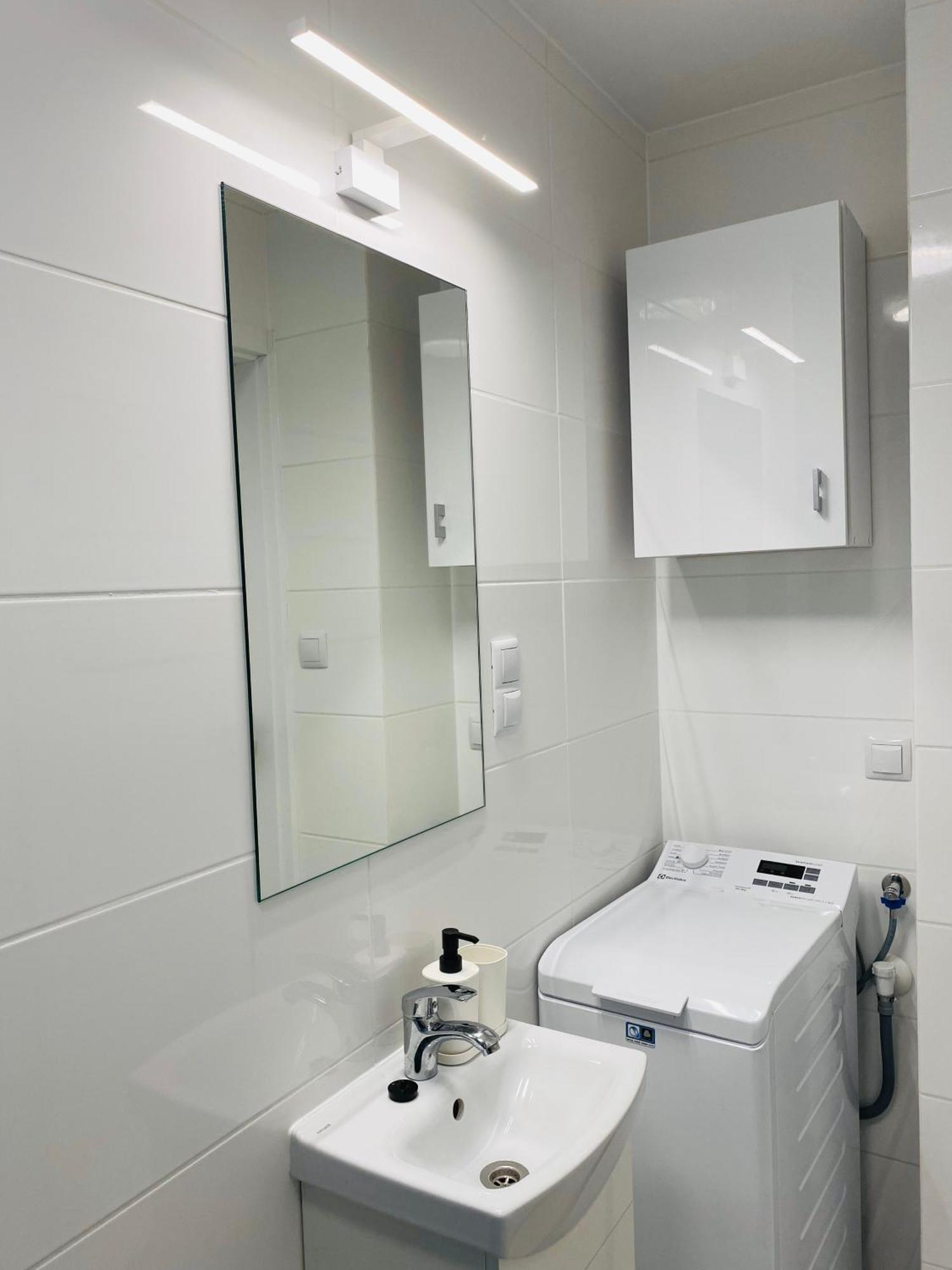 Apartament Goplanska Free Parking Self Check-In 24H Poznan Ngoại thất bức ảnh